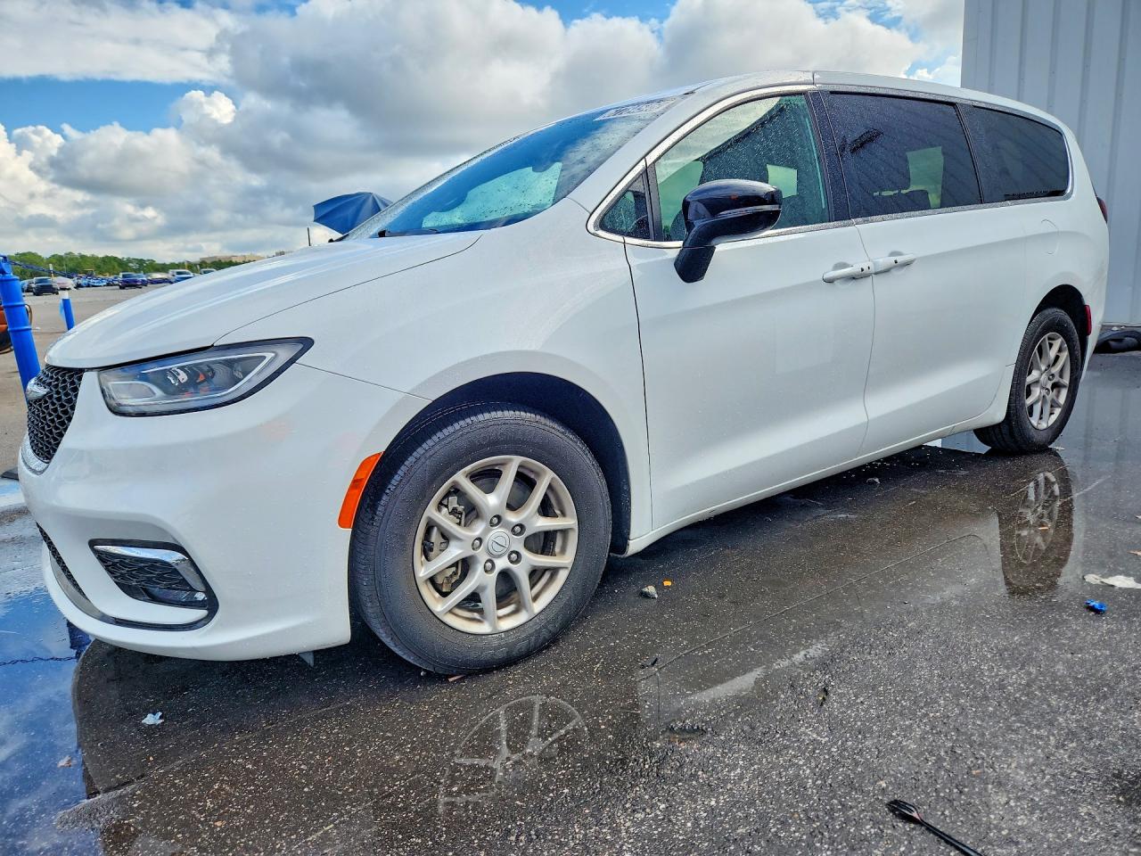 2026 CHRYSLER PACIFICA SELECT | 2C4RC1BG2TR182616 | UPCARS