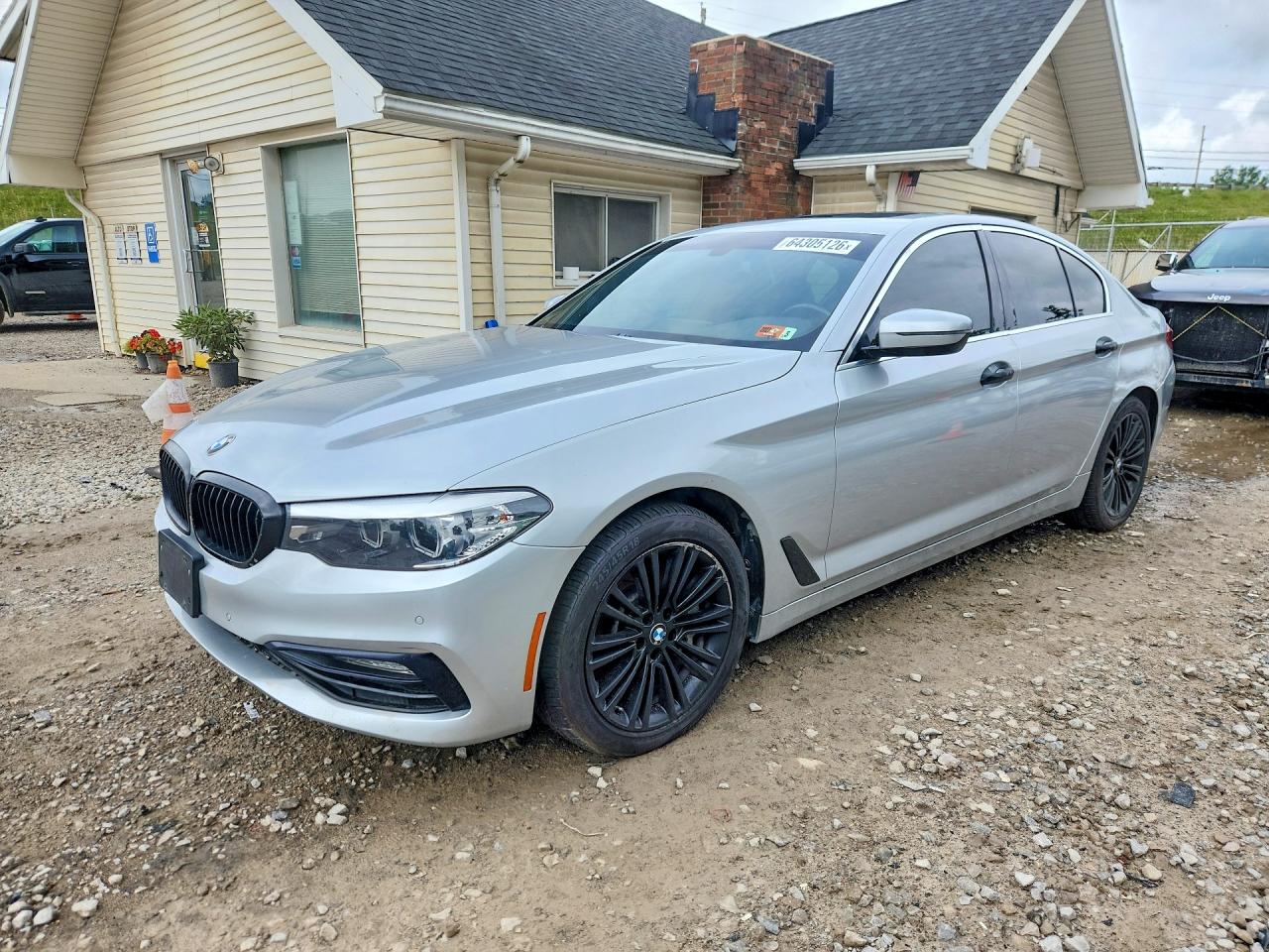 2018 BMW 5 SERIES XI | WBAJA7C52JWA73967 | UPCARS