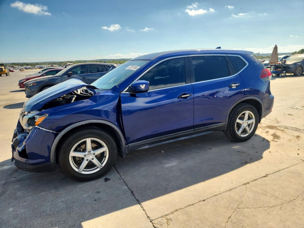 2018 NISSAN ROGUE S | KNMAT2MT2JP567346 | UPCARS