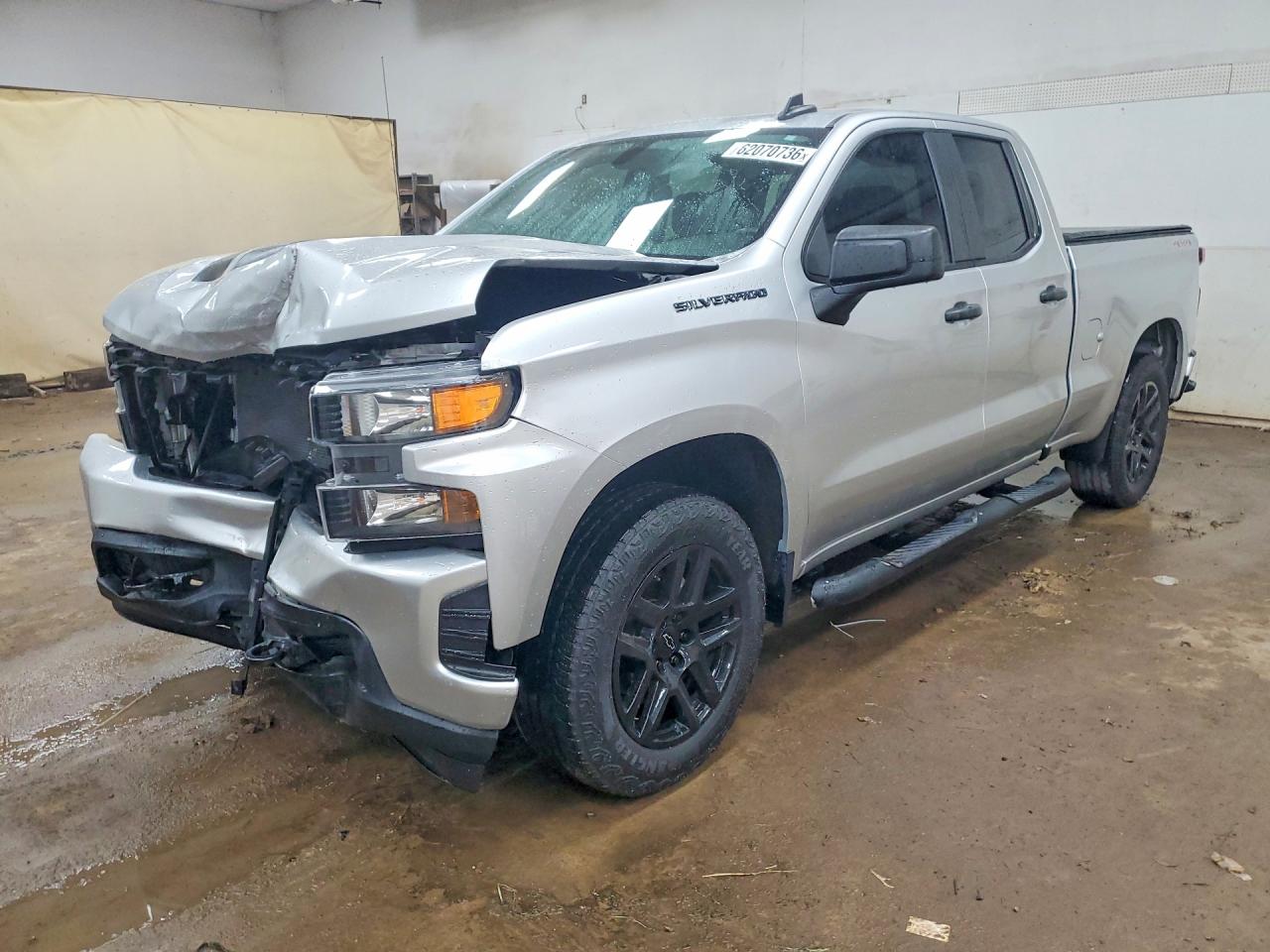 2021 CHEVROLET SILVERADO K1500 CUSTOM | 1GCRYBEK6MZ343886 | UPCARS