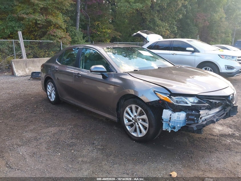 2024 TOYOTA CAMRY LE | 4T1R11AKXRU264063 | UPCARS