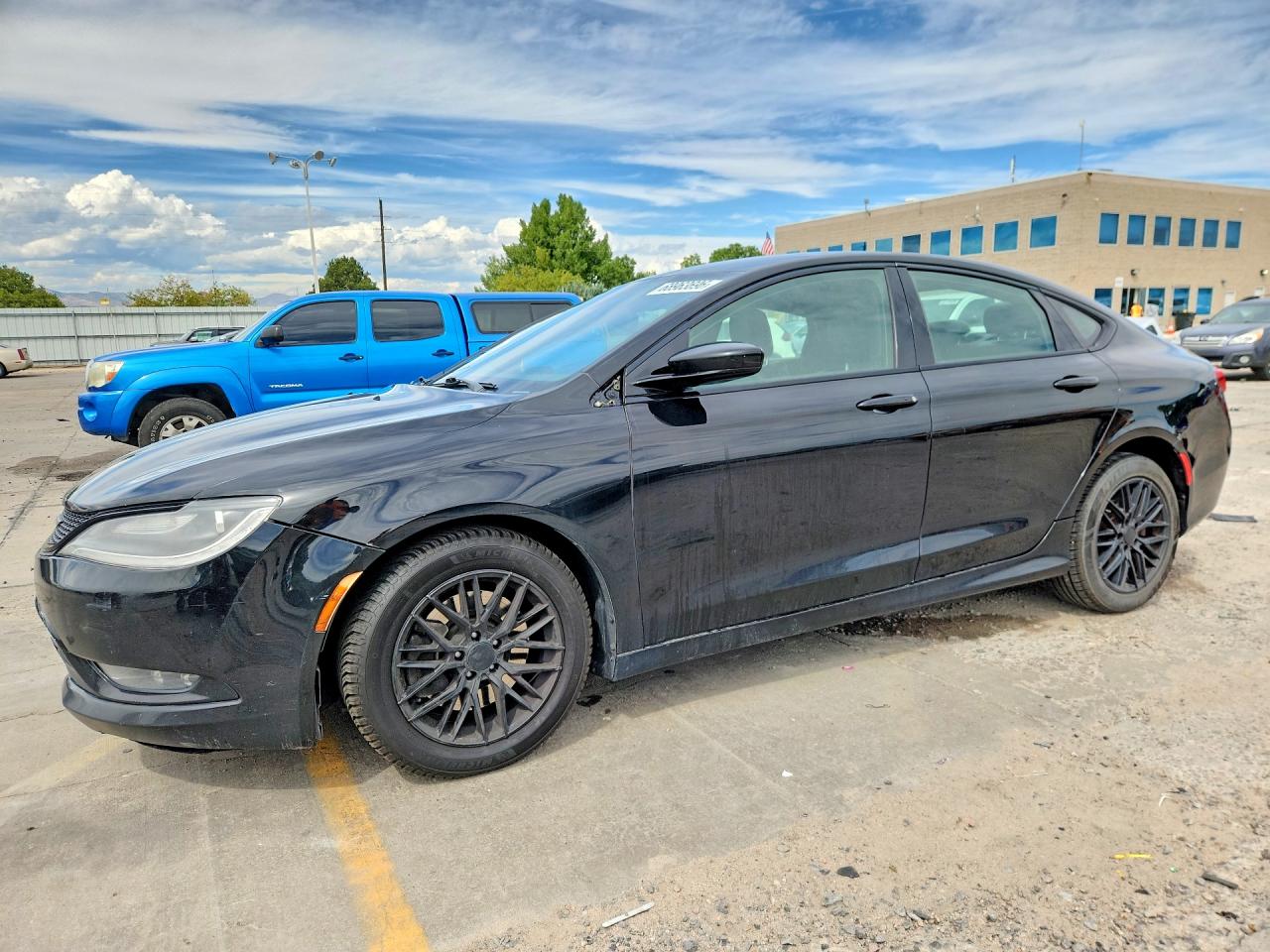 2015 CHRYSLER 200 S | 1C3CCCDG9FN674029 | UPCARS