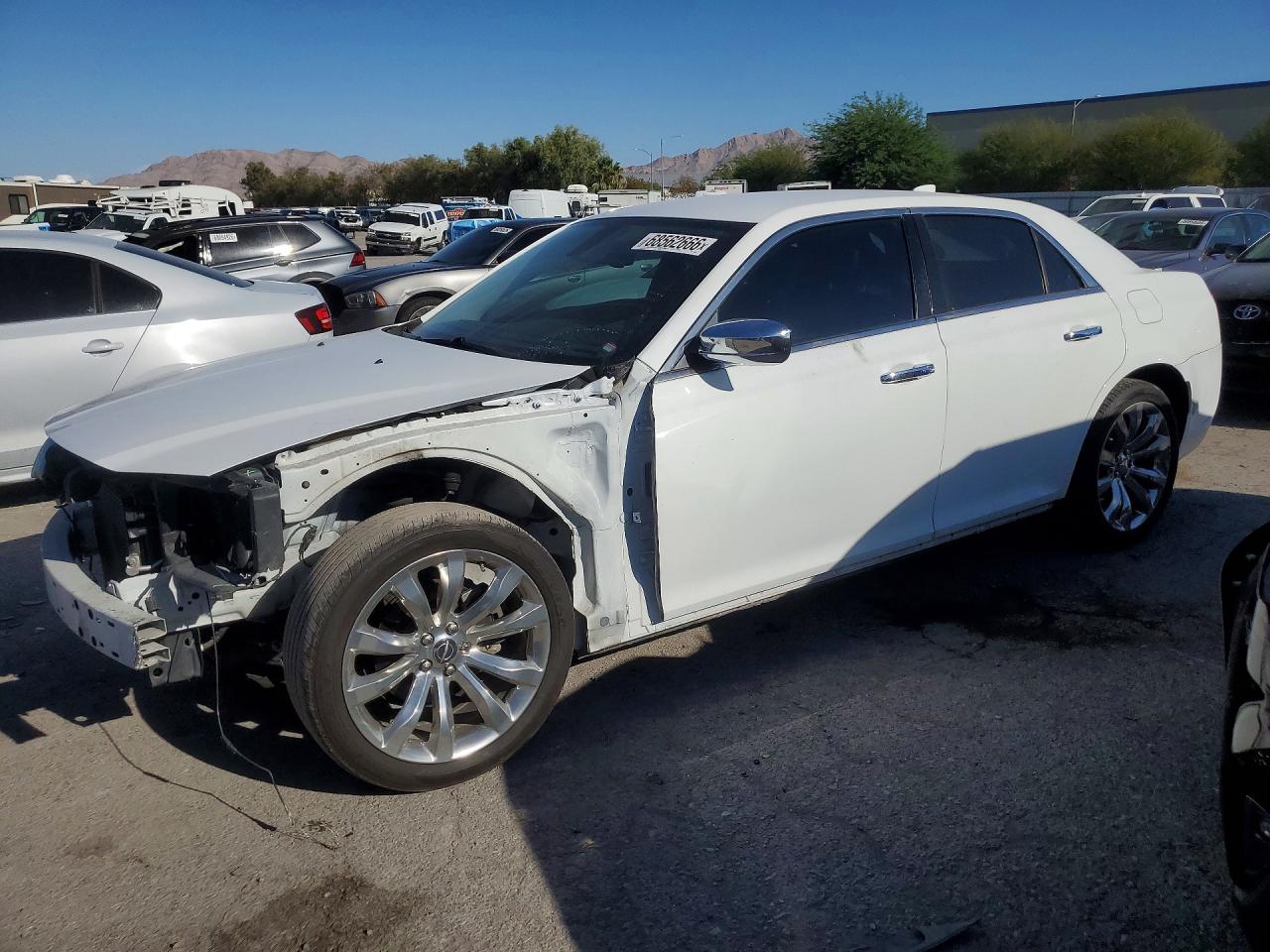 2018 CHRYSLER 300 LIMITED | 2C3CCAEG3JH159824 | UPCARS