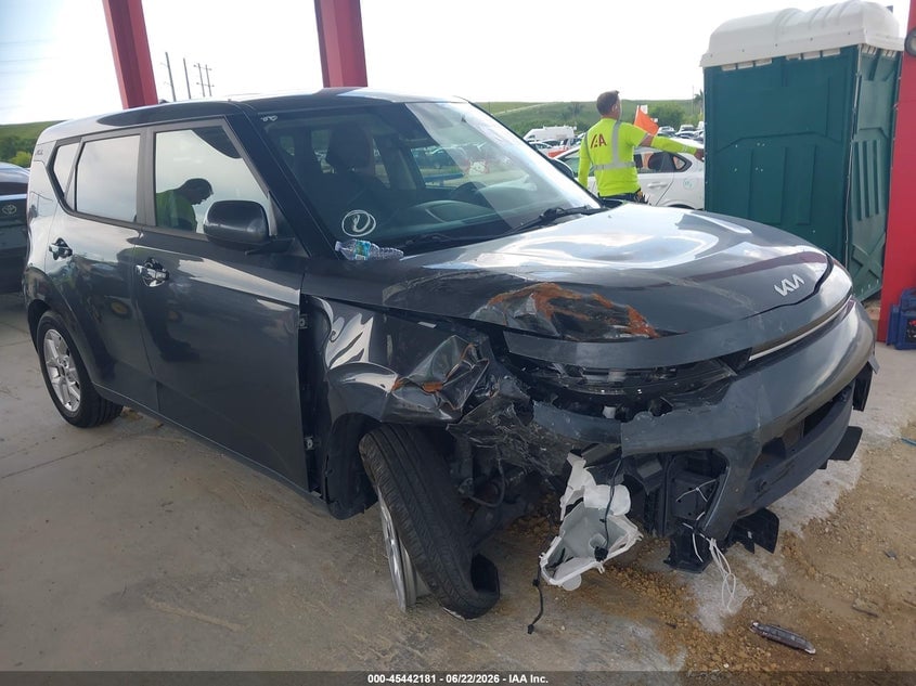 2022 KIA SOU LX | KNDJ23AU4N7807265 | UPCARS