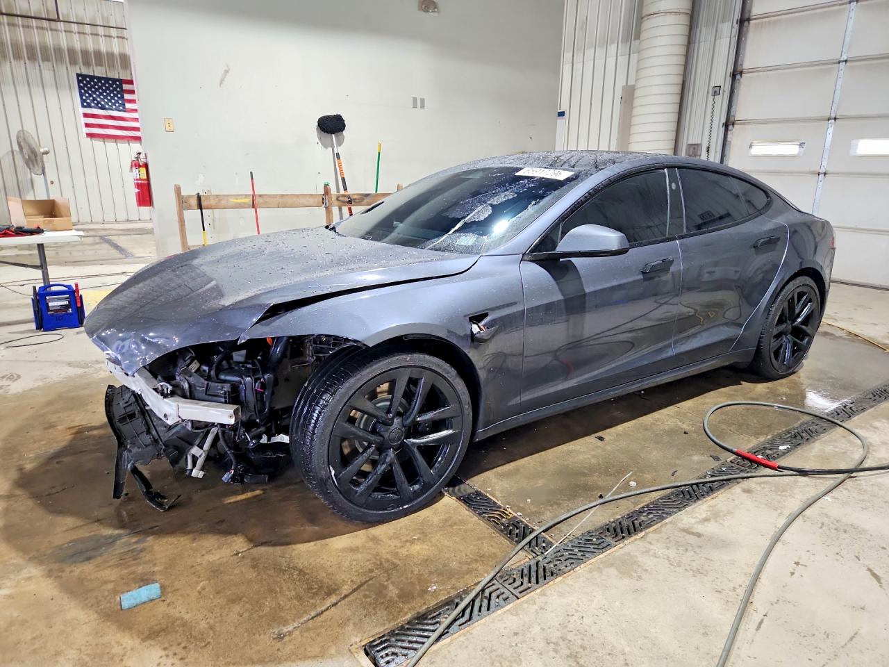 2022 TESLA MODEL S | 5YJSA1E65NF459932 | UPCARS