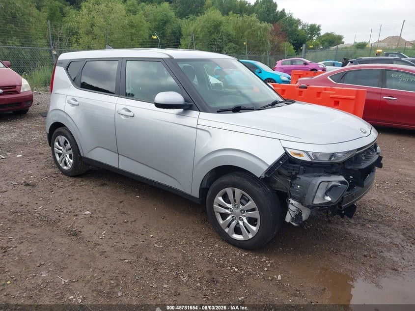 2020 KIA SOU LX | KNDJ23AU2L7037967 | UPCARS