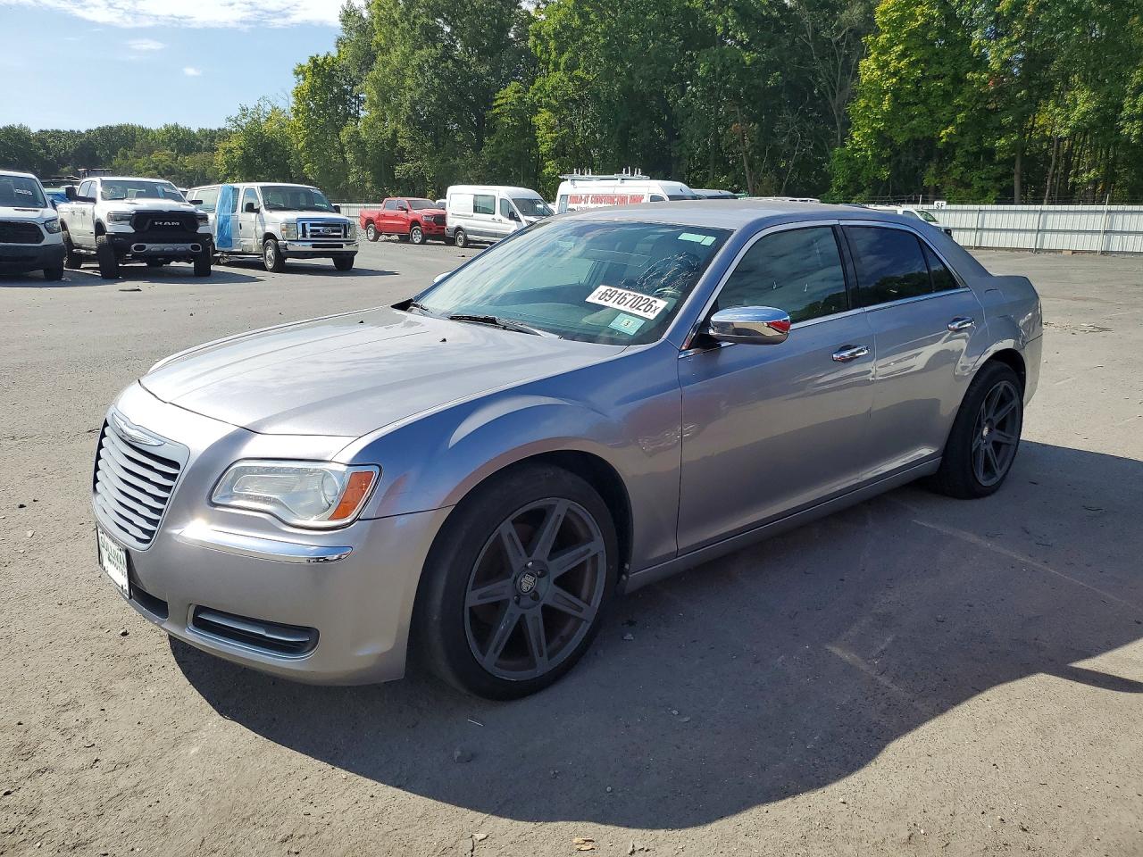 2013 CHRYSLER 300 | 2C3CCAAG1DH727806 | UPCARS