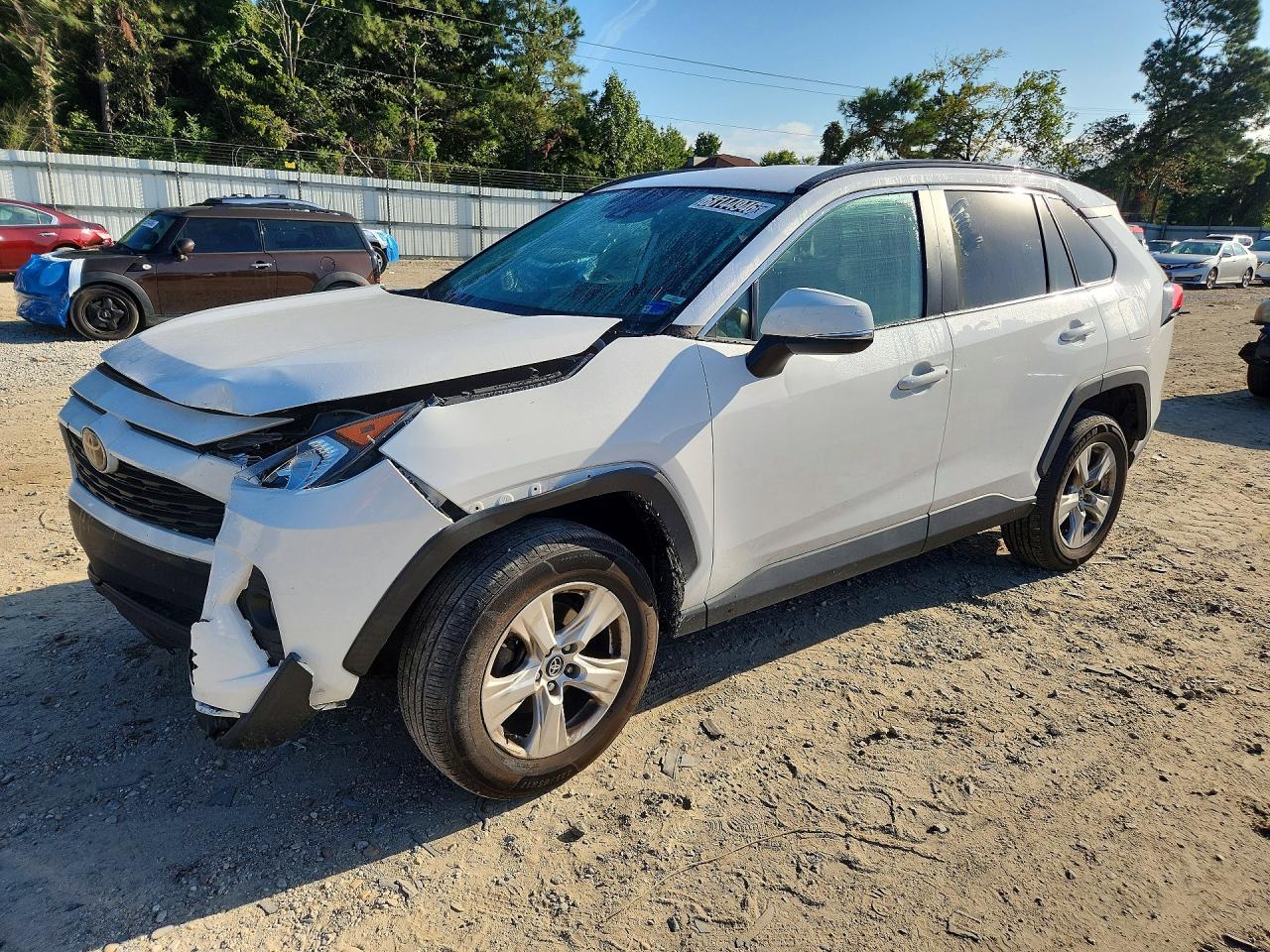 2021 TOYOTA RAV4 XLE | 2T3P1RFV7MC153335 | UPCARS