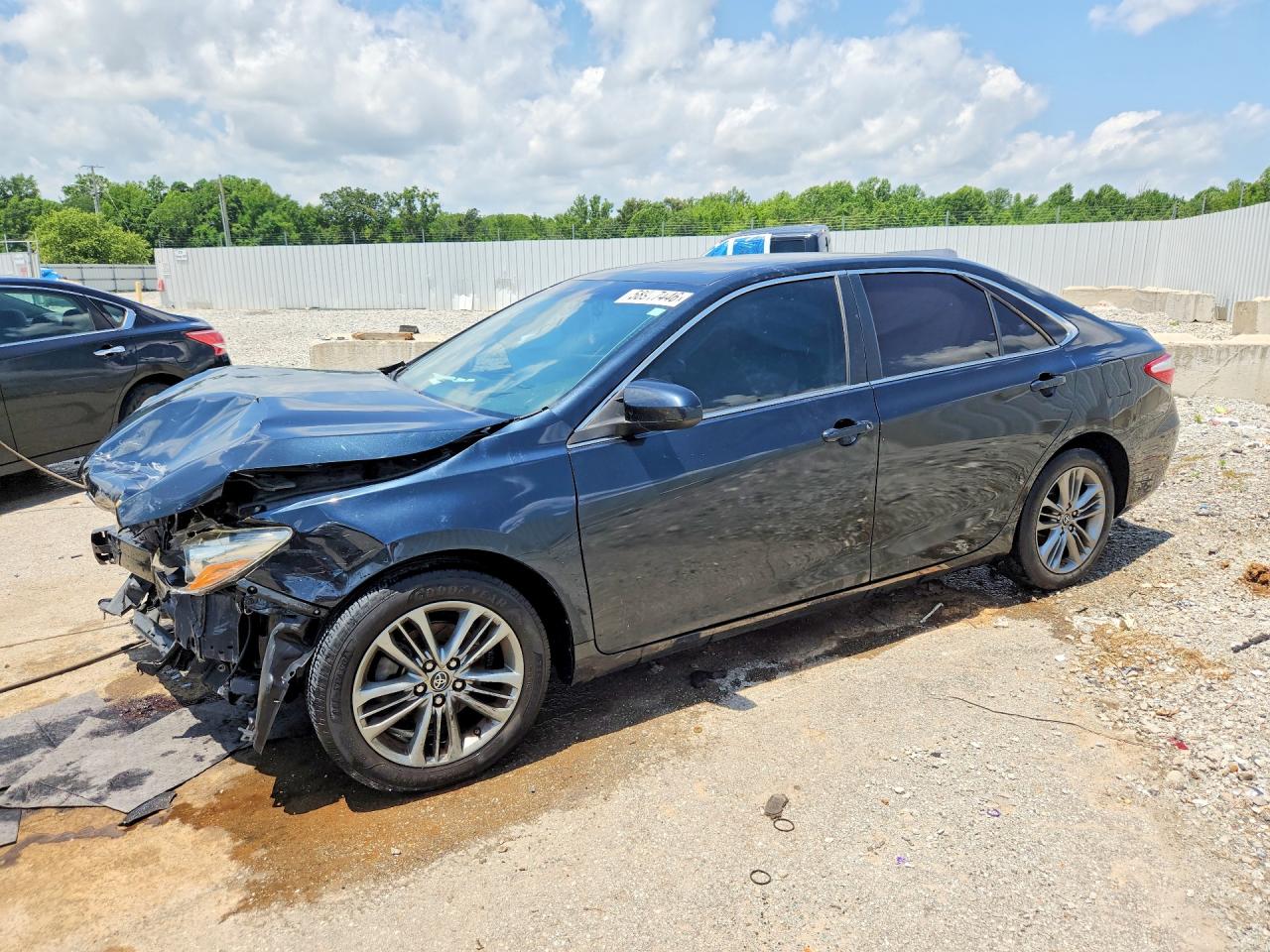 2015 TOYOTA CAMRY SE | 4T1BF1FK8FU025456 | UPCARS