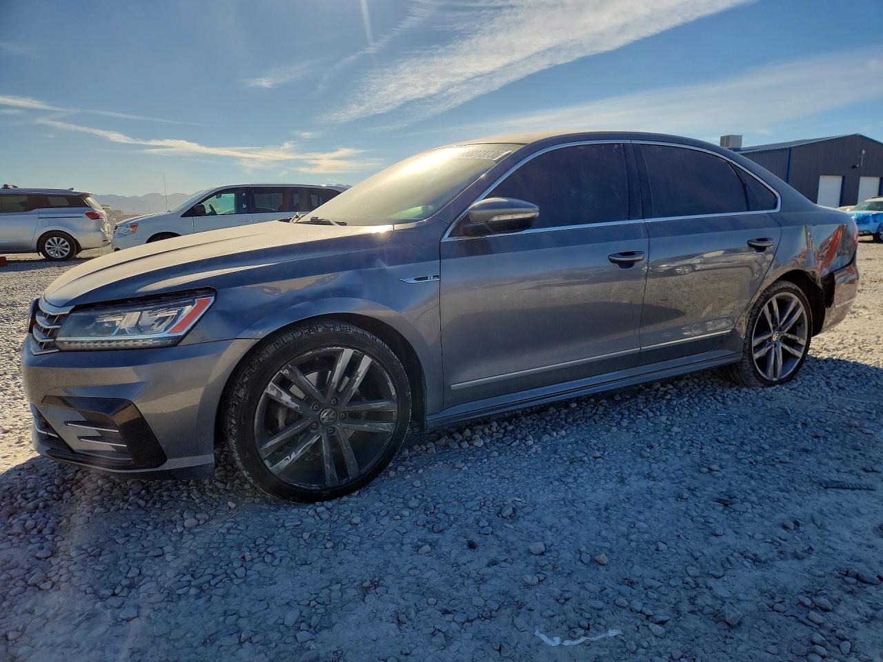 2017 VOLKSWAGEN PASSAT R-LINE | 1VWDT7A32HC033924 | UPCARS