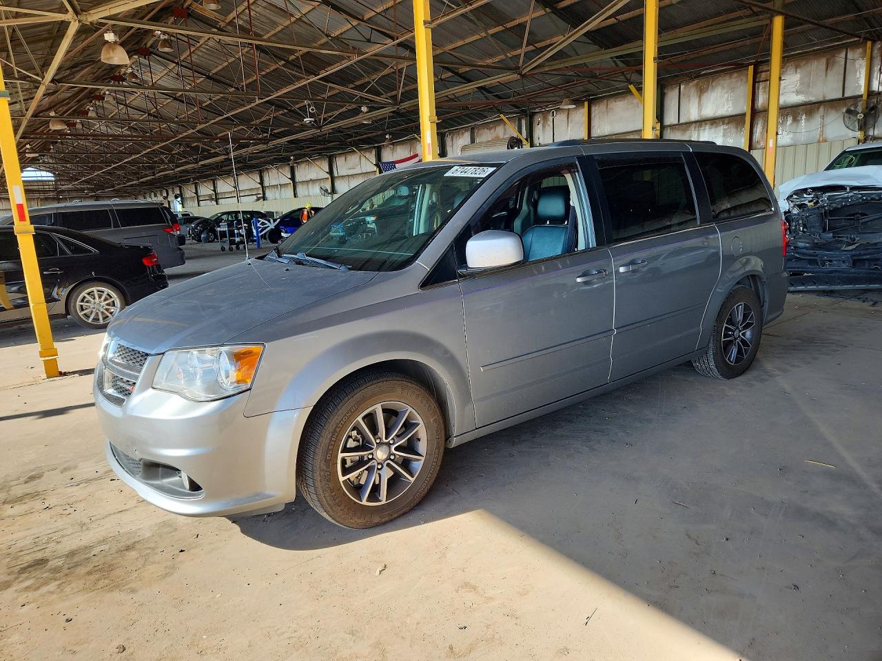 2017 DODGE CARAVAN SXT | 2C4RDGCG1HR774045 | UPCARS