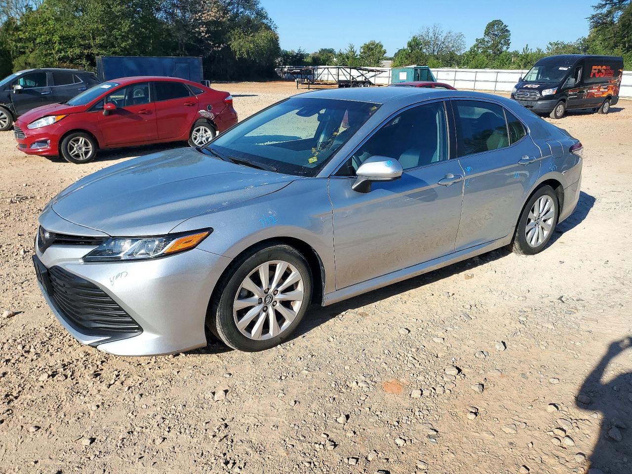 2018 TOYOTA CAMRY LE | 4T1B11HK6JU131649 | UPCARS