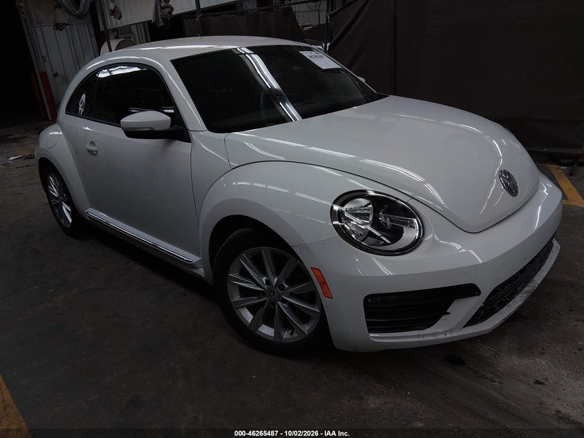 2018 VOLKSWAGEN BEETLE 2.0T COAST/2.0T S | 3VWFD7AT8JM725583 | UPCARS