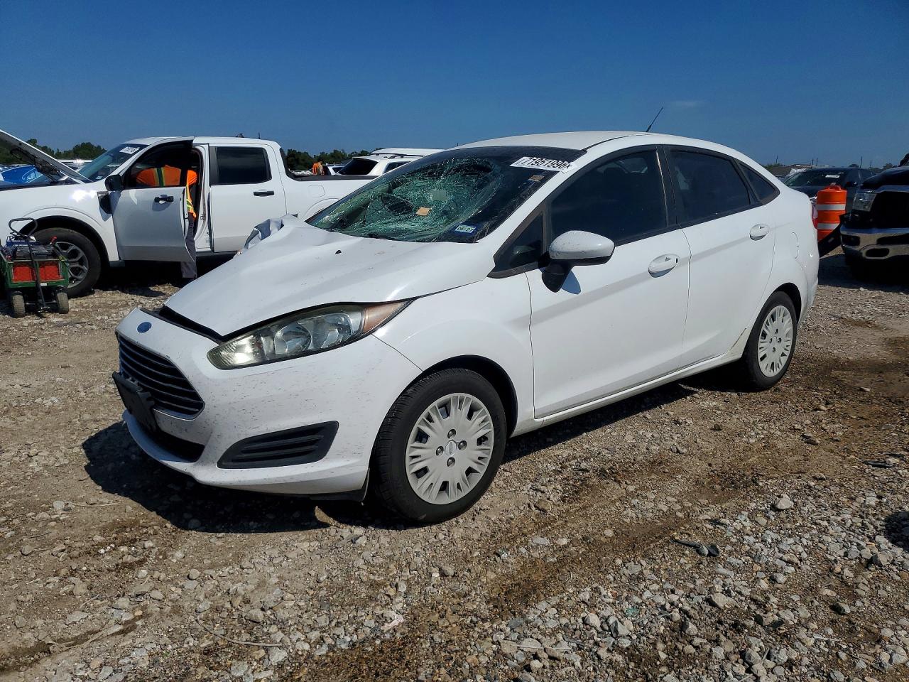 2016 FORD FIESTA S | 3FADP4AJ8GM153332 | UPCARS