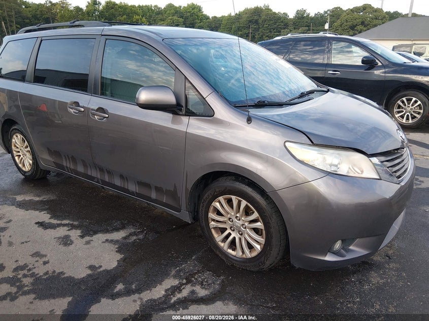 2012 TOYOTA SIENNA XLE V6 8 PASSENGER | 5TDYK3DC2CS215254 | UPCARS