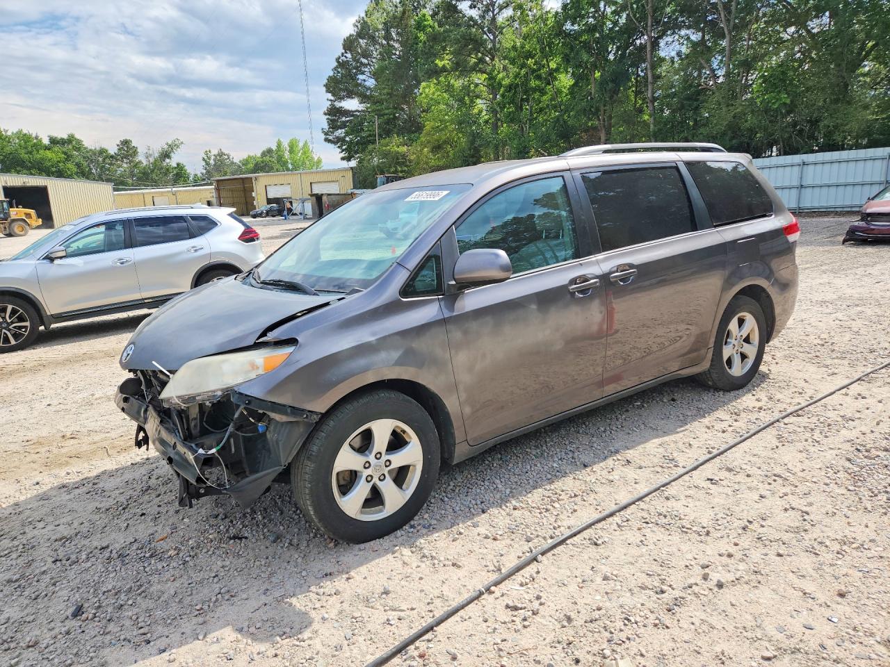 2012 TOYOTA SIENNA LE | 5TDKK3DC7CS204241 | UPCARS