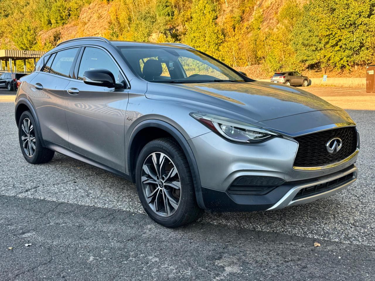 2018 INFINITI QX30 LUXURY | SJKCH5CR7JA057964 | UPCARS