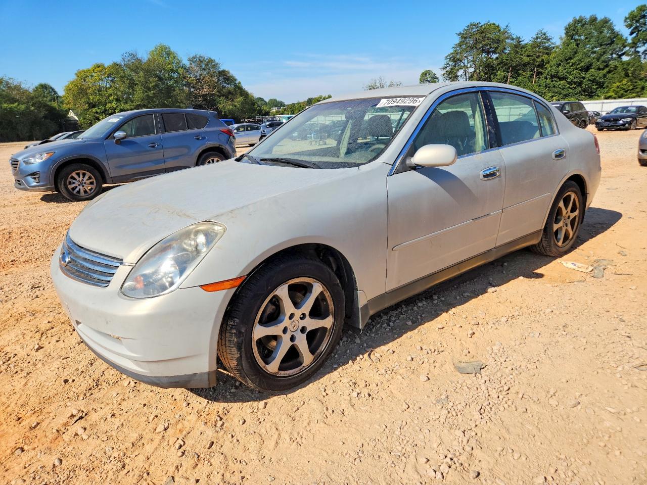 2004 INFINITI G35 BASE | JNKCV51F34M705693 | UPCARS