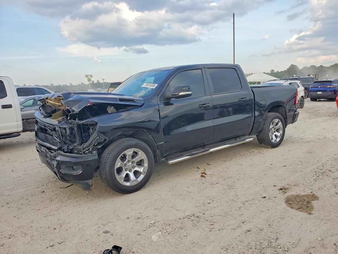 2019 RAM 1500 BIG HORN/LONE STAR | 1C6RREFT4KN884601 | UPCARS