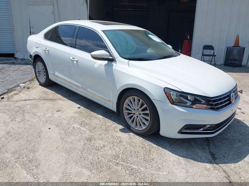 2017 VOLKSWAGEN PASSAT 1.8T SE | 1VWBT7A34HC029266 | UPCARS