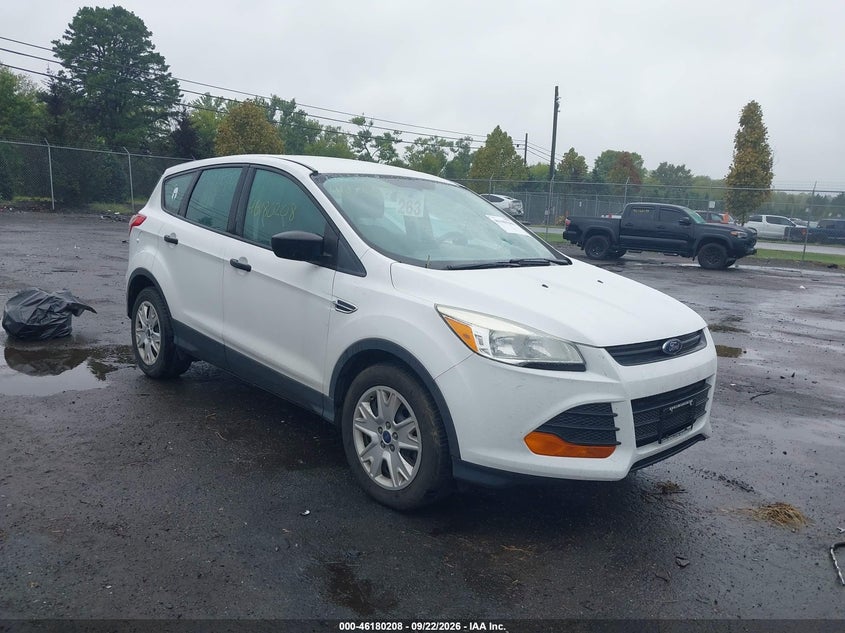 2016 FORD ESCAPE S | 1FMCU0F70GUB62084 | UPCARS