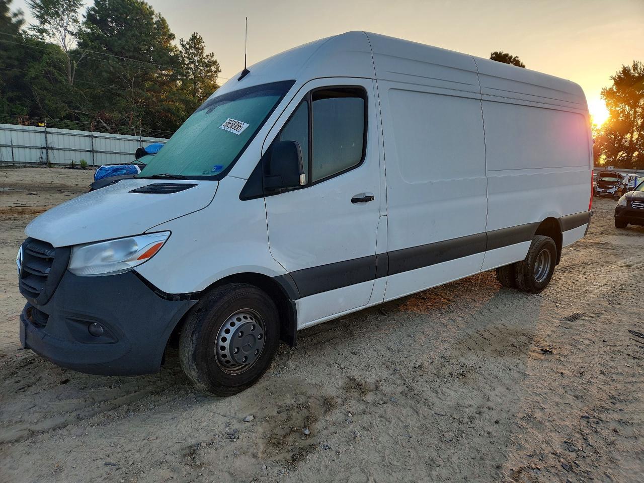 2024 MERCEDES-BENZ SPRINTER 3500 | W1Y5NCHY5RT184443 | UPCARS