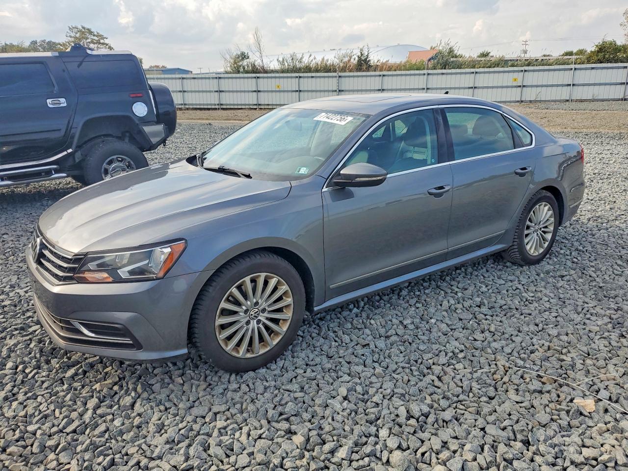 2016 VOLKSWAGEN PASSAT SE | 1VWBT7A33GC047904 | UPCARS