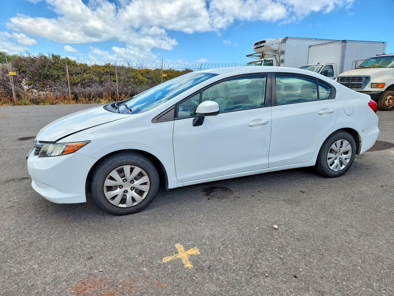 2012 HONDA CIVIC LX | 2HGFB2F5XCH311861 | UPCARS