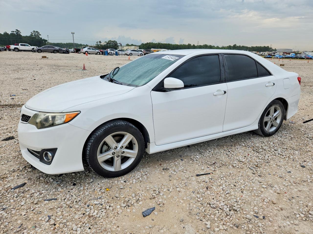 2014 TOYOTA CAMRY SE | 4T1BF1FK5EU353156 | UPCARS