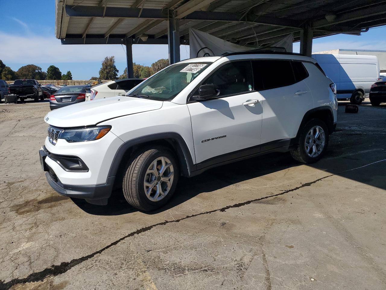 2025 JEEP COMPASS LATITUDE | 3C4NJDBN7ST547758 | UPCARS