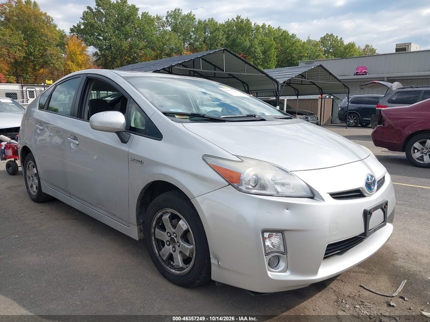 2011 TOYOTA PRIUS TWO | JTDKN3DU1B1364790 | UPCARS