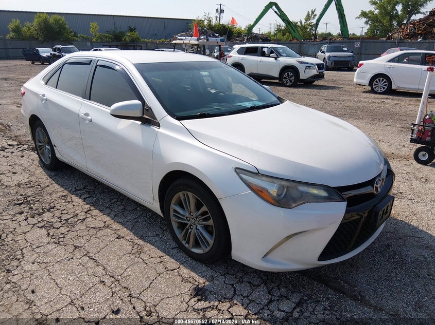 2015 TOYOTA CAMRY SE | 4T1BF1FK6FU933016 | UPCARS