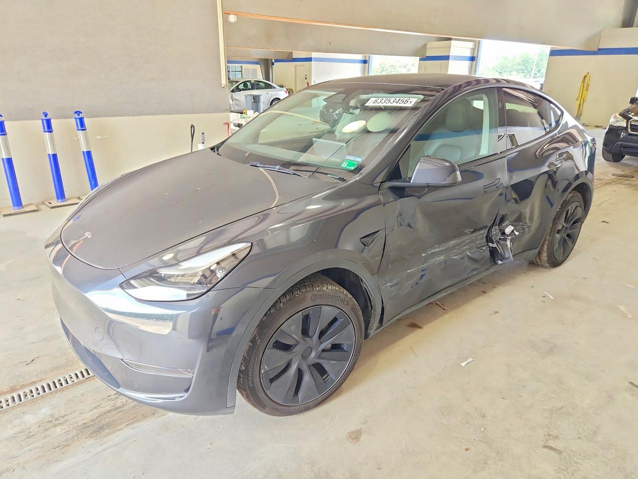 2025 TESLA MODEL Y | 7SAYGDED9SF264861 | UPCARS