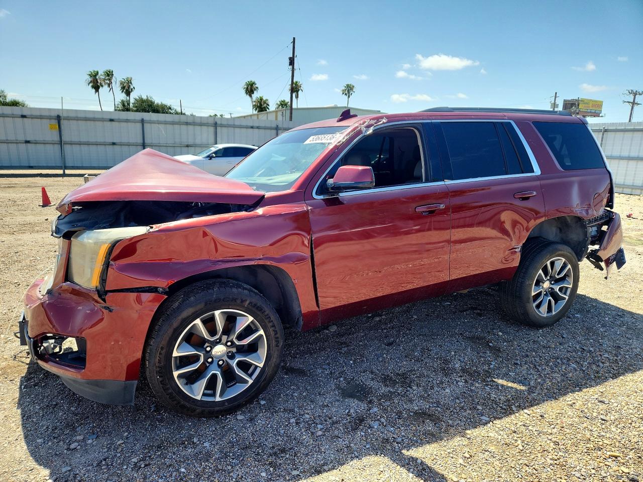 2017 GMC YUKON SLT | 1GKS1BKC9HR260014 | UPCARS