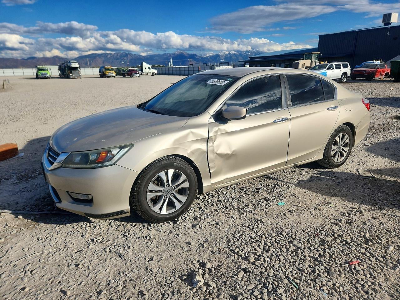 2013 HONDA ACCORD LX | 1HGCR2F37DA106737 | UPCARS