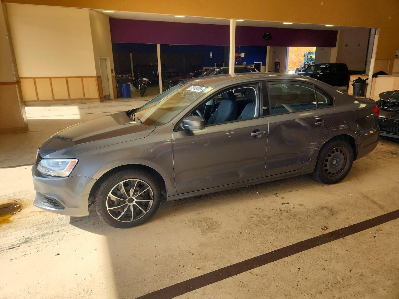 2011 VOLKSWAGEN JETTA BASE | 3VW2K7AJ2BM104506 | UPCARS