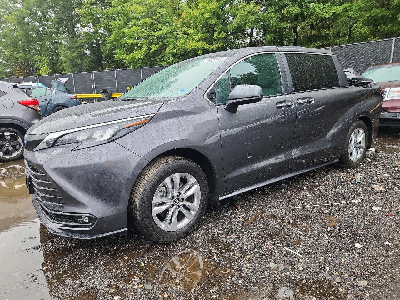 2025 TOYOTA SIENNA XLE 7-PASSENGER | 5TDJSKFC7SS156483 | UPCARS