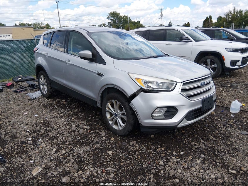 2019 FORD ESCAPE SE | 1FMCU9GD8KUB42425 | UPCARS