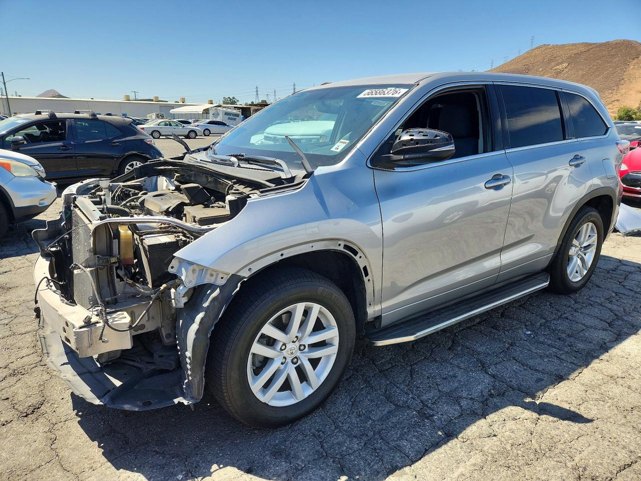 2015 TOYOTA HIGHLANDER LE | 5TDZARFH4FS012132 | UPCARS