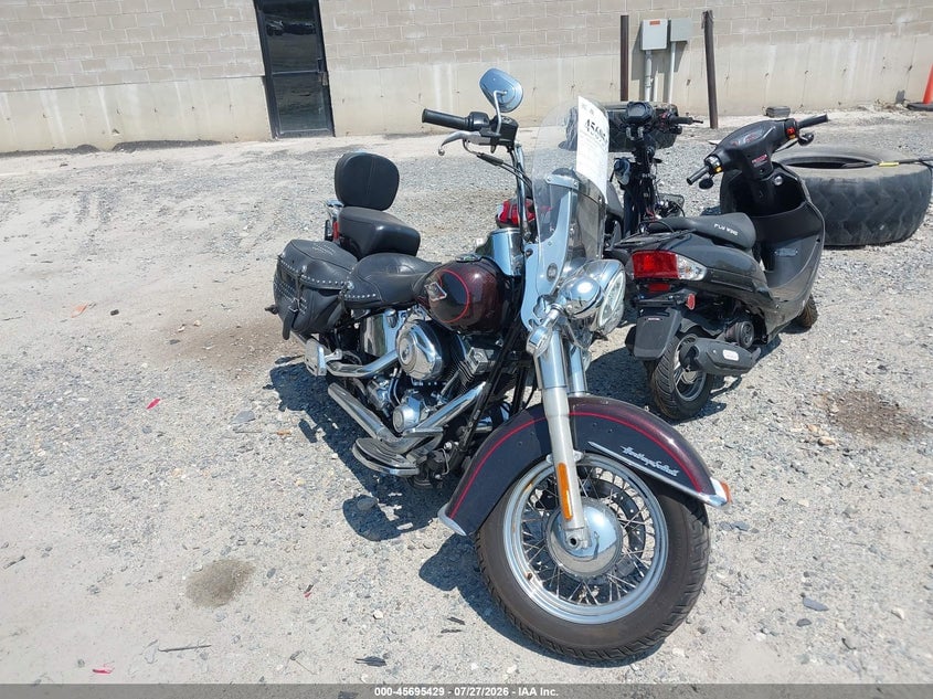 2011 HARLEY-DAVIDSON FLSTC | 1HD1BW512BB038726 | UPCARS