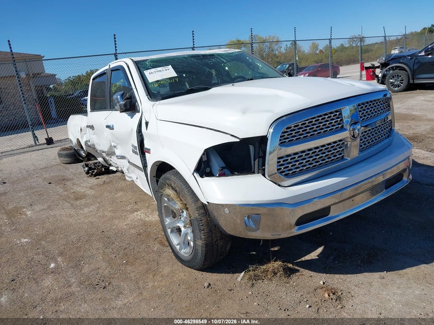 2015 RAM 1500 LARAMIE | 1C6RR7NTXFS751894 | UPCARS
