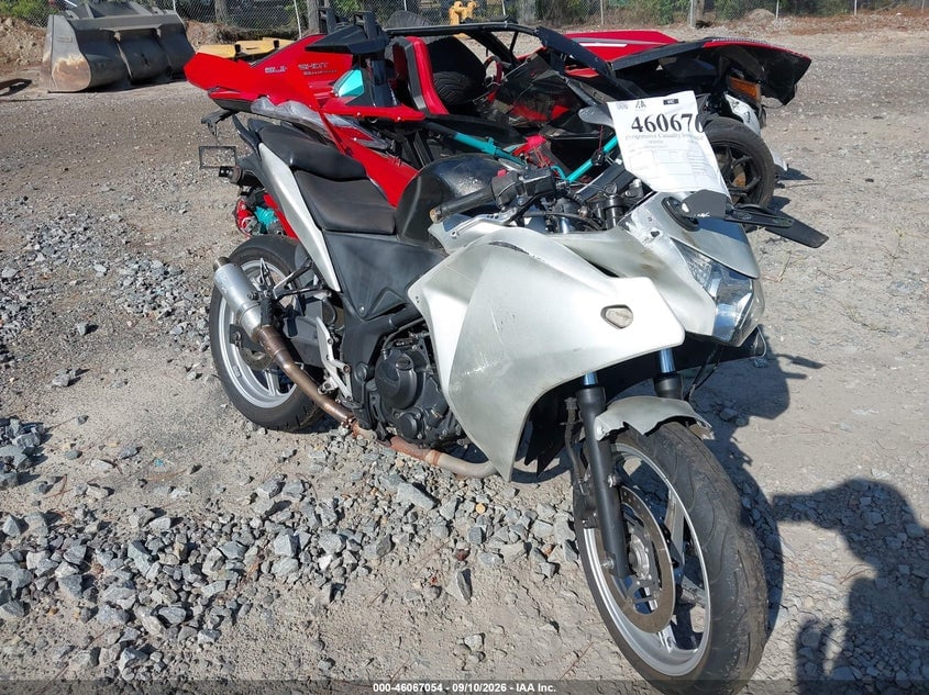 2012 HONDA CBR250 R | MLHMC4101C5205457 | UPCARS