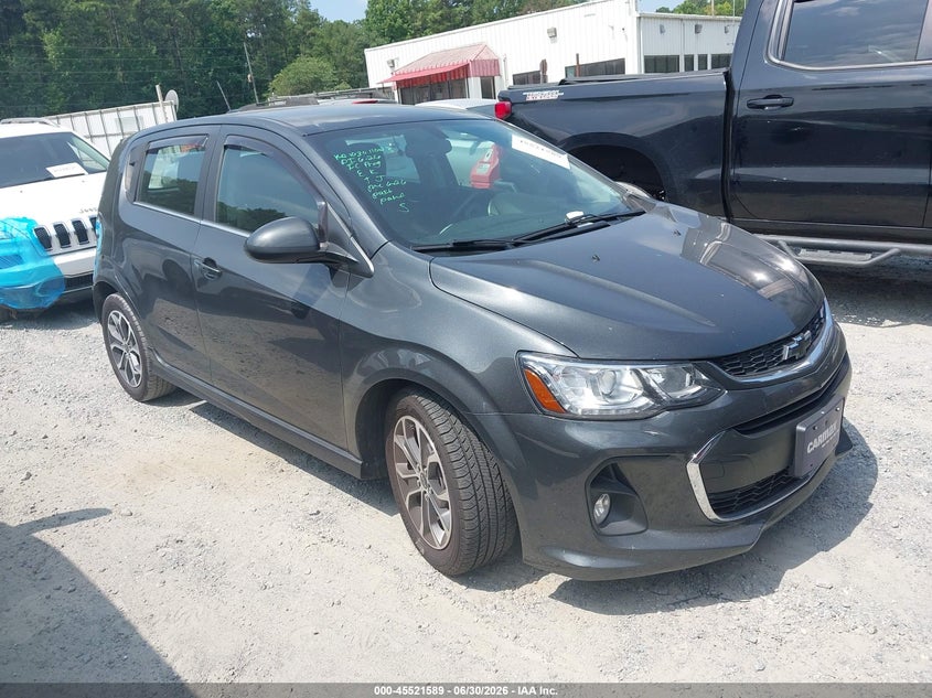 2020 CHEVROLET SONIC FWD  LT 5-DOOR | 1G1JD6SB5L4121994 | UPCARS