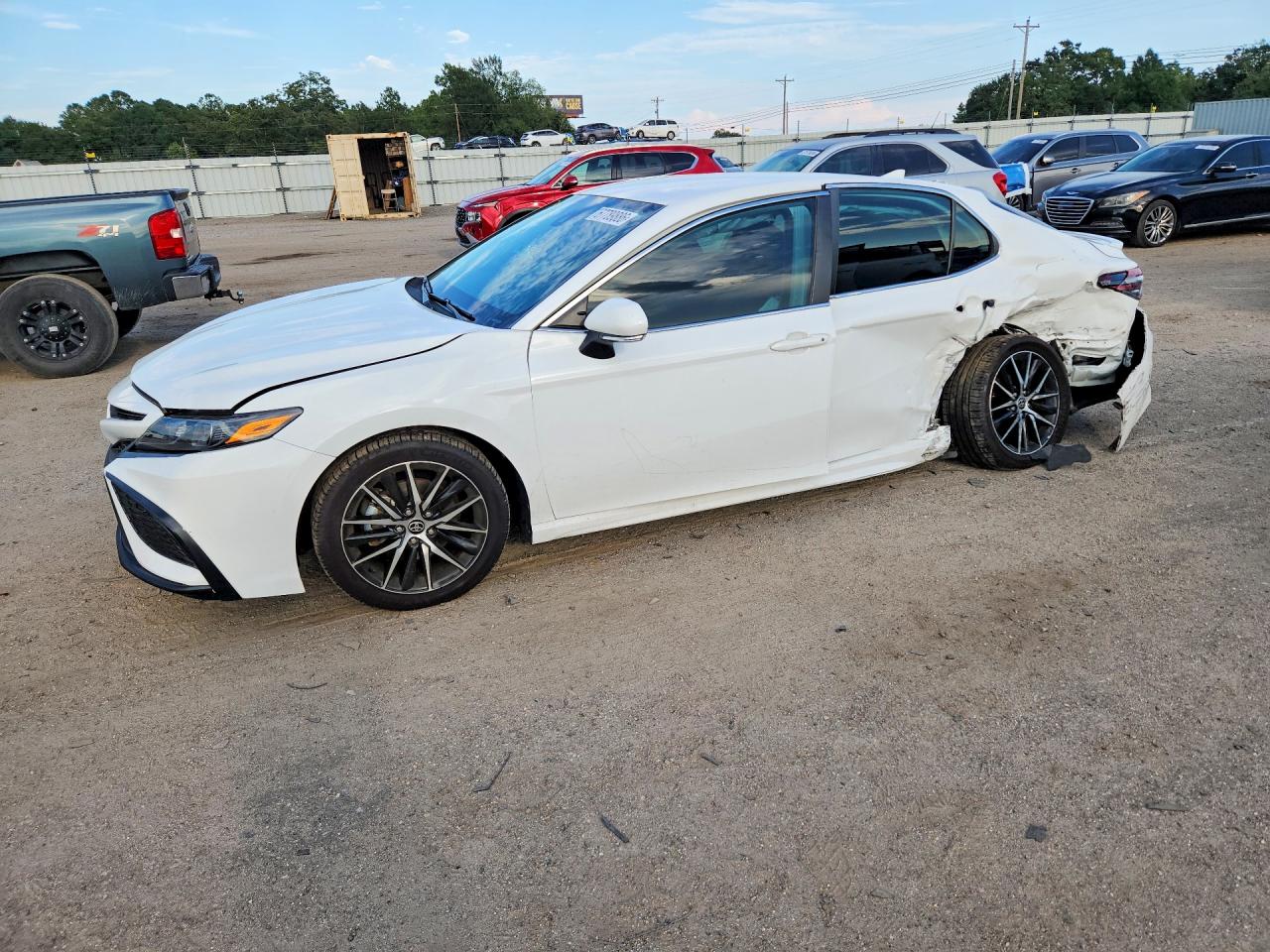 2024 TOYOTA CAMRY SE | 4T1T11AK3RU875803 | UPCARS