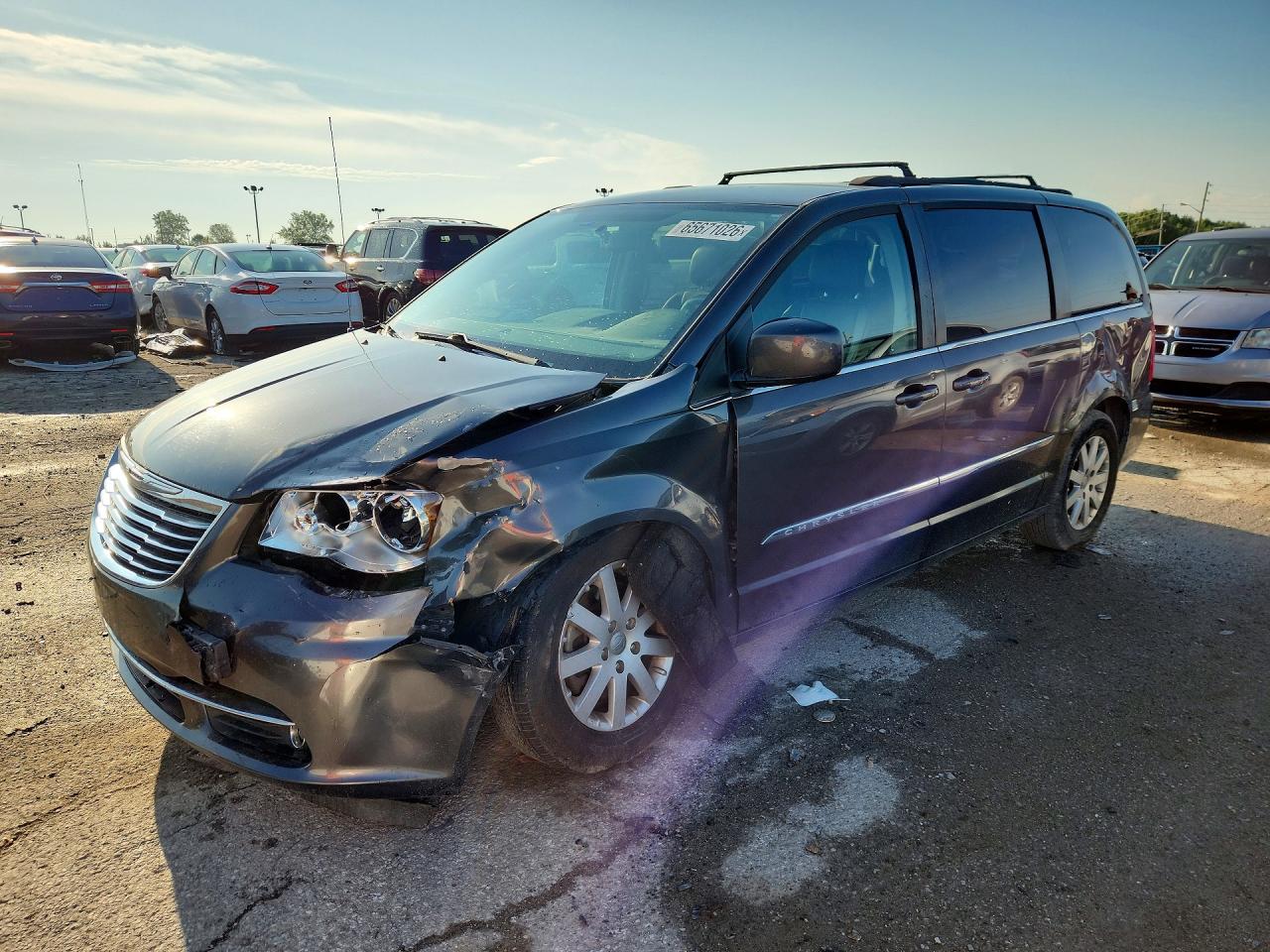 2016 CHRYSLER MINIVAN TOURING | 2C4RC1BG8GR214698 | UPCARS