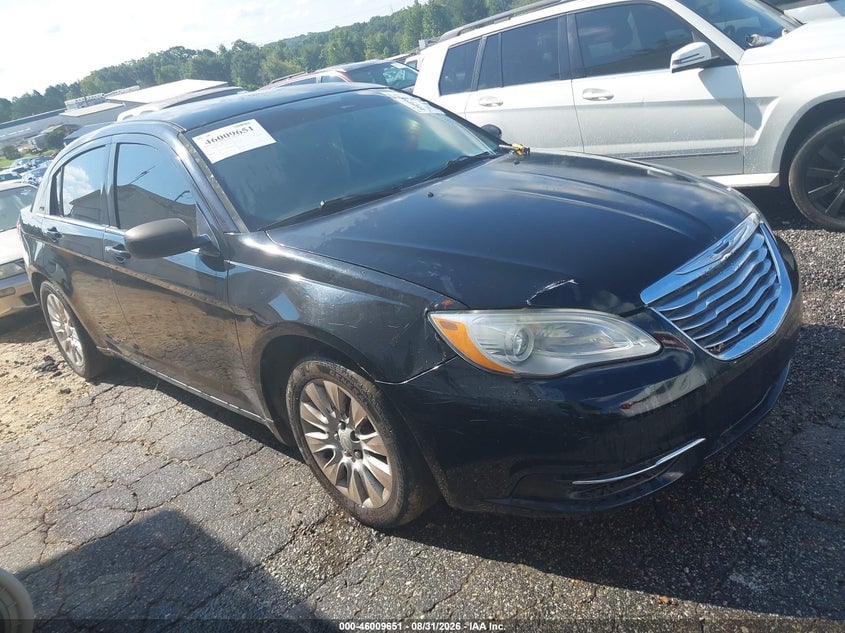 2013 CHRYSLER 200 LX | 1C3CCBAB1DN624760 | UPCARS