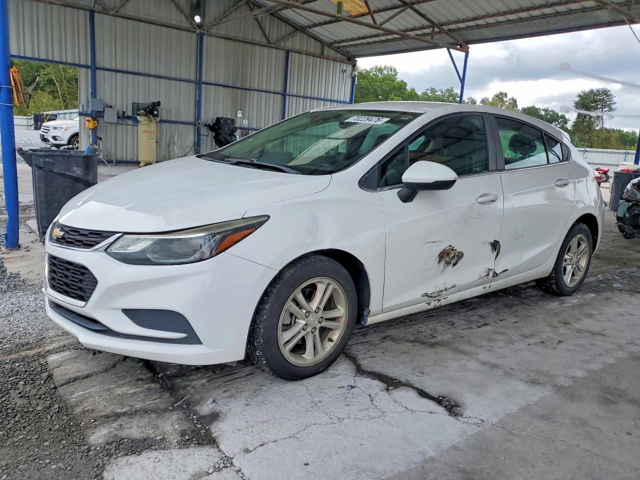 2018 CHEVROLET CRUZE LT | 3G1BE6SM1JS536519 | UPCARS