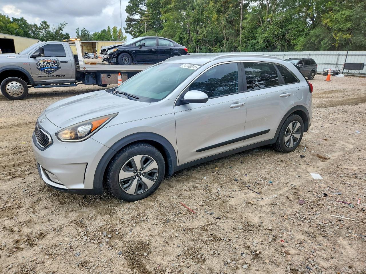 2017 KIA NIRO LX | KNDCB3LCXH5074698 | UPCARS