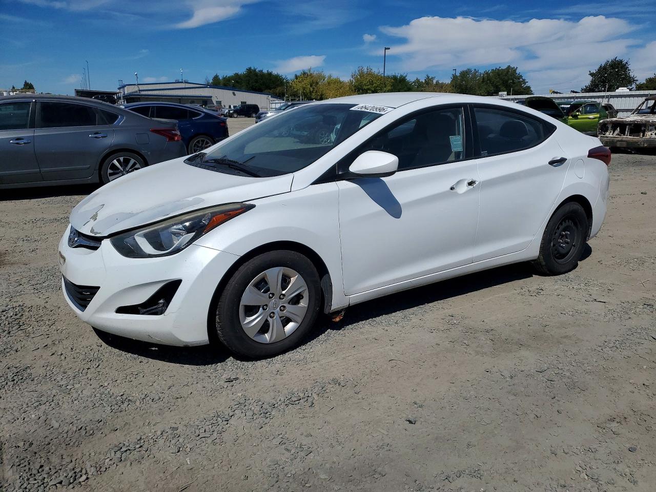 2016 HYUNDAI ELANTRA SE | 5NPDH4AE7GH745319 | UPCARS