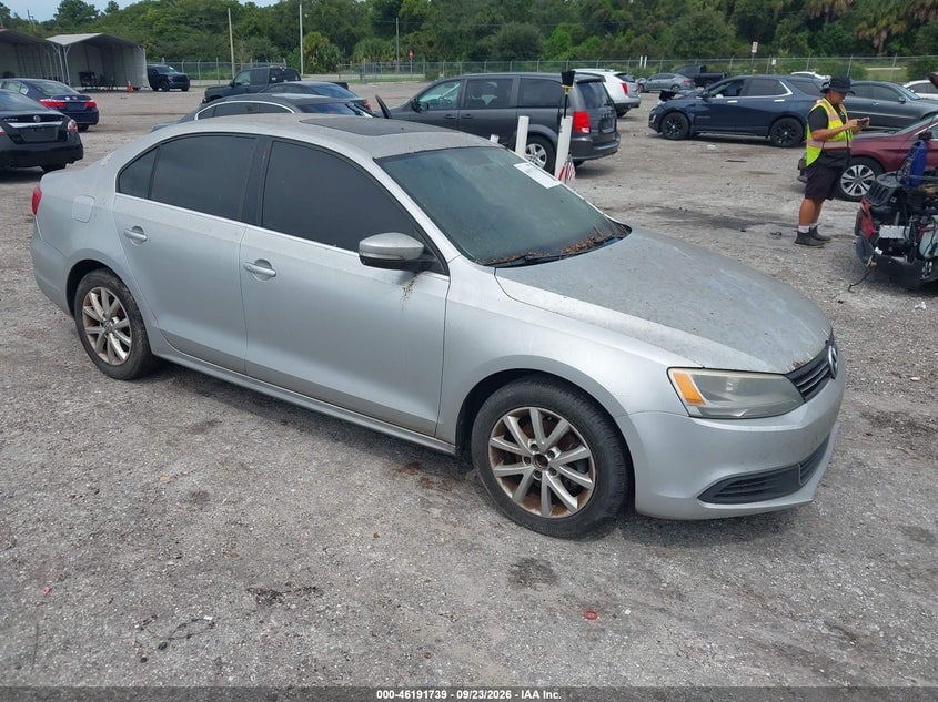 2014 VOLKSWAGEN JETTA SE W/CONNECTIVITY/SUNROOF | 3VWD07AJ9EM433531 | UPCARS